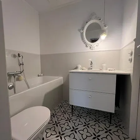 Appartement W Zaciszu Palacu Karlino